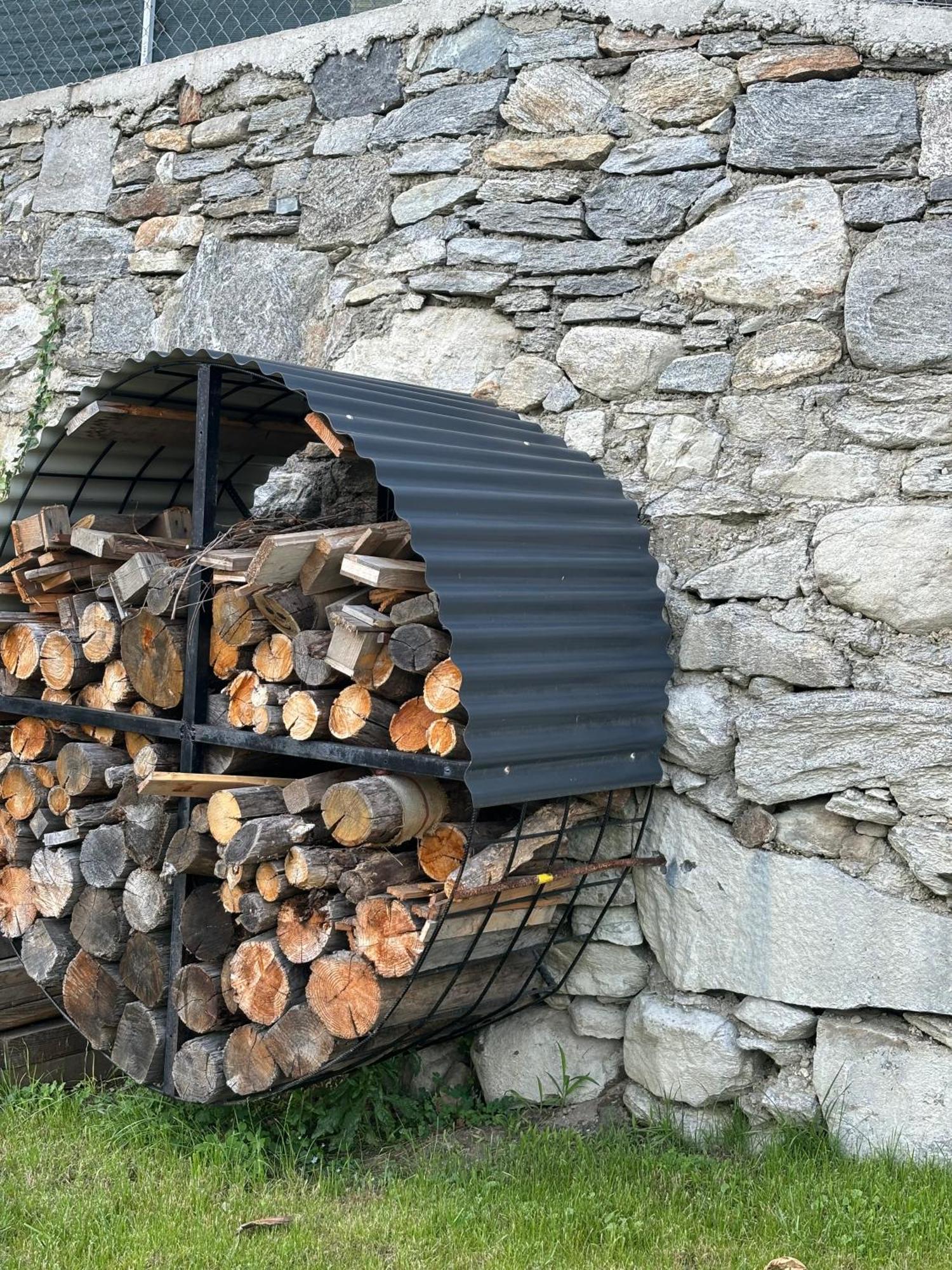 Ca'Gialla Bellinzona Buitenkant foto